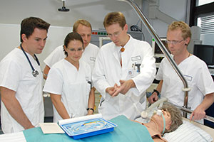 Mediziner am Uniklinikum Erlangen (Bild: Uniklinikum Erlangen)