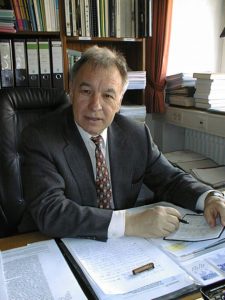 Prof. Dr. Walther L. Bernecker