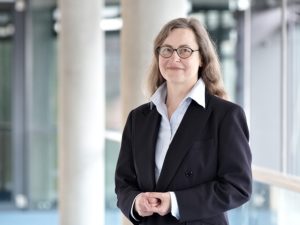 Prof. Dr. Christina Holtz-Bacha