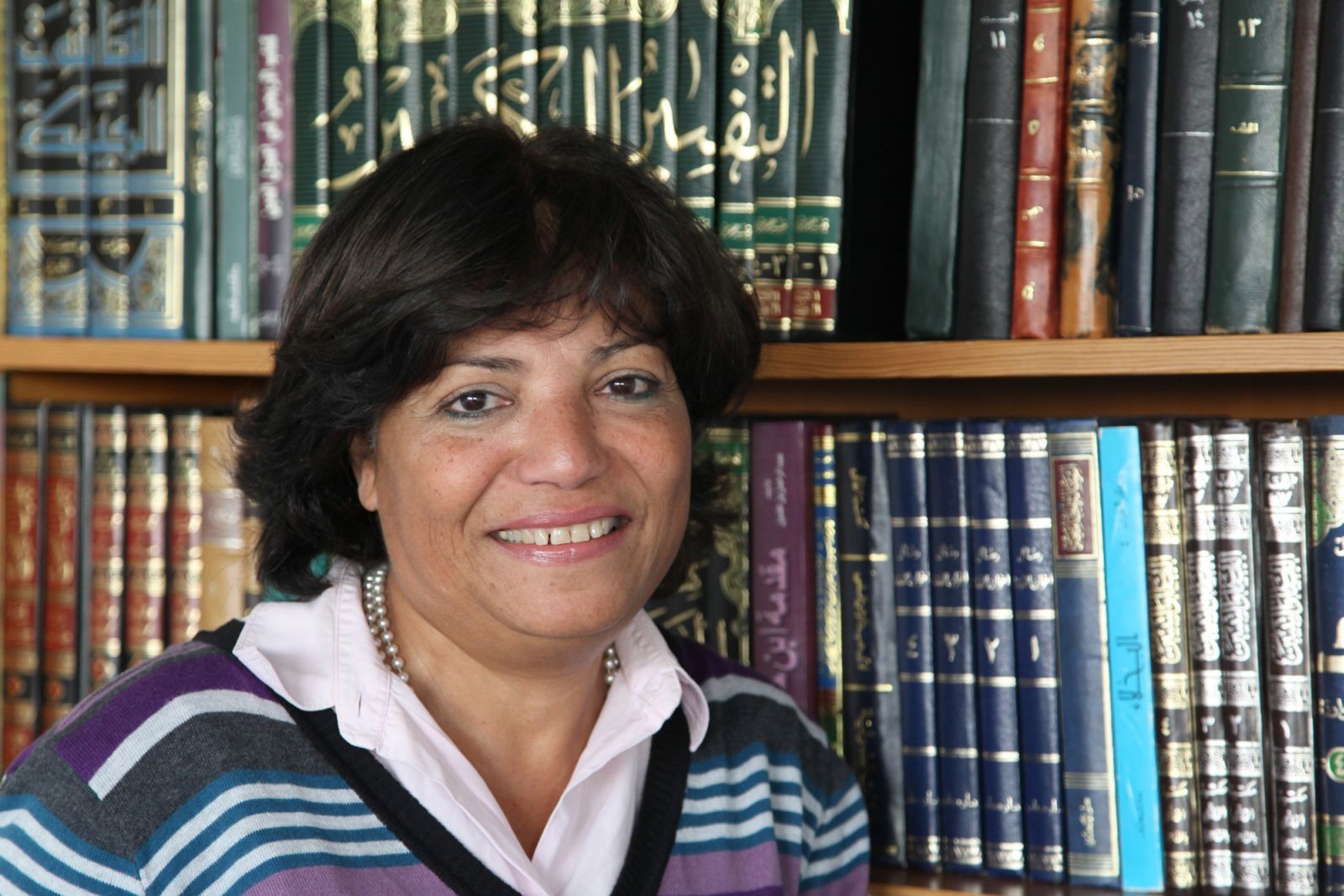 Prof. Dr. Maha El Kaisy-Friemuth, Professorin für Islamisch-Religiöse Studien mit Praktischem Schwerpunkt an der FAU, ist Gastgeberin einer Tagung des Departments Islamisch-Religiöse Studien (DIRS).