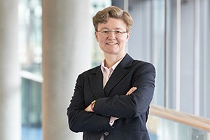 Zum Artikel "WDR5: Prof. Dr. Regina Riphahn über Konjunkturaussichten"