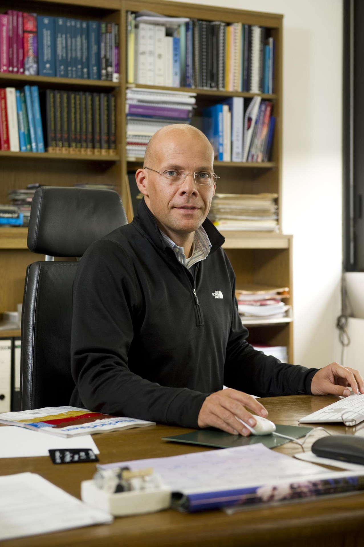Prof. Dr. Dirk Guldi (Lehrstuhl für Physikalische Chemie I des Departments für Chemie und Pharmazie) (Bild: FAU)