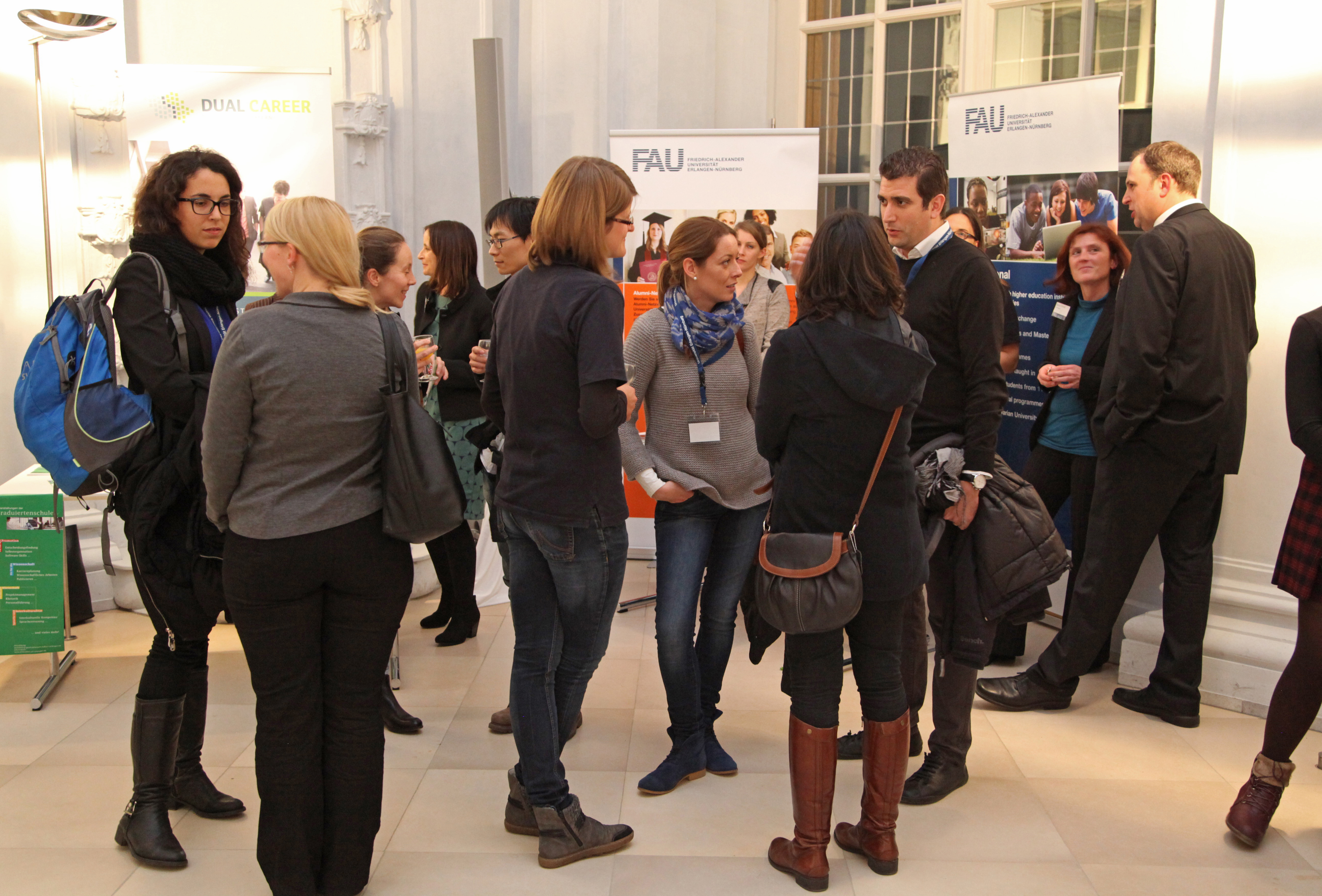 Das Welcome Event am 14. November 2014 in der Erlanger Orangerie. (Bild: Georg Pöhlein)