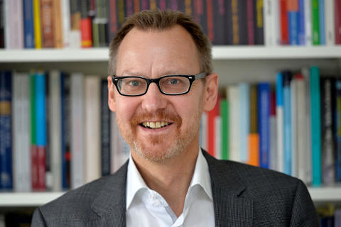 PD Dr. Michael Krennerich vom Lehrstuhl für Menschenrechte und Menschenrechtspolitik. (Bild: Harald Sippel)