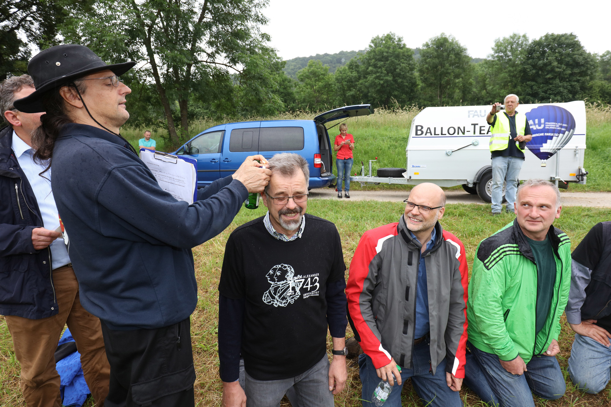 Zum 50. Geburtstag hat die TechFak der FAU einen Ballon gesponsert bekommen. Tauffahrt war am 2. Juli 2016 in Begleitung weiterer Ballons in der Fränkischen Schweiz (Bild: FAU/Kurt Fuchs)