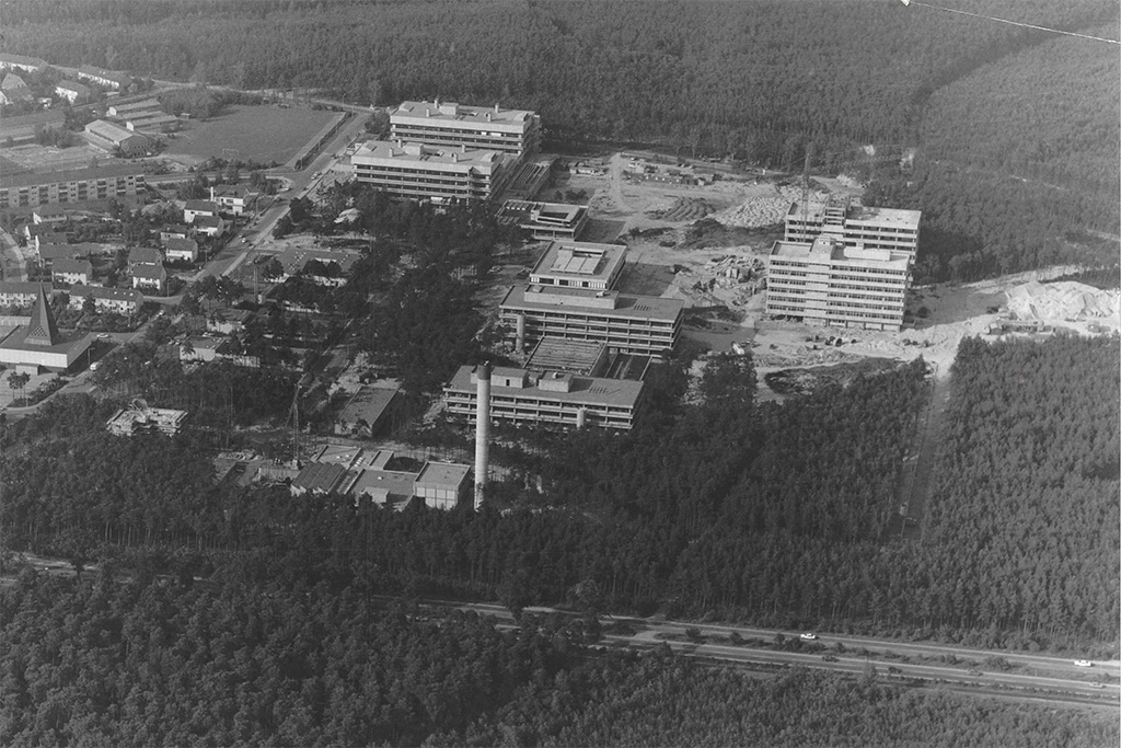 Luftbild Technische Fakultät 70er