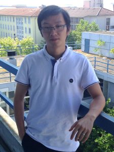 Dr. Tao Wei is a Humboldt scholarship recipient at the Chair of Organic Chemistry II
