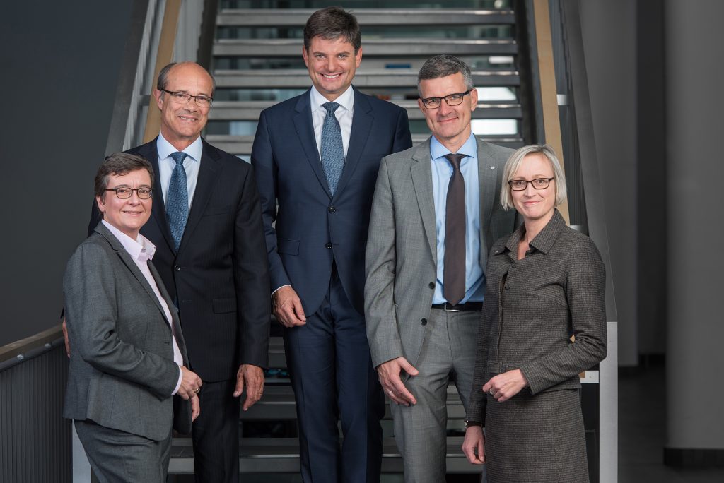 Gruppenfoto der Universitätsleitung der FAU