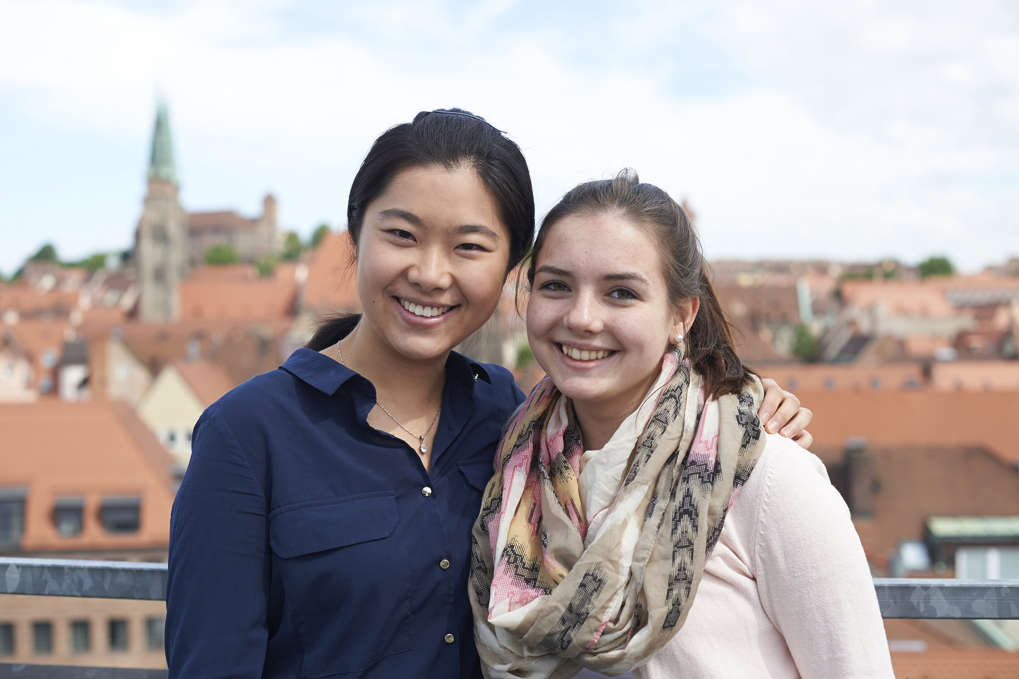 Viele Studierende knüpfen im Studium Freundschaften fürs Leben (Foto: FAU/David Hartfiel)