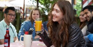 In der Nürnberger Altstadt treffen sich die Studierenden gerne in ihrer Freizeit (Foto: FAU/David Hartfiel)