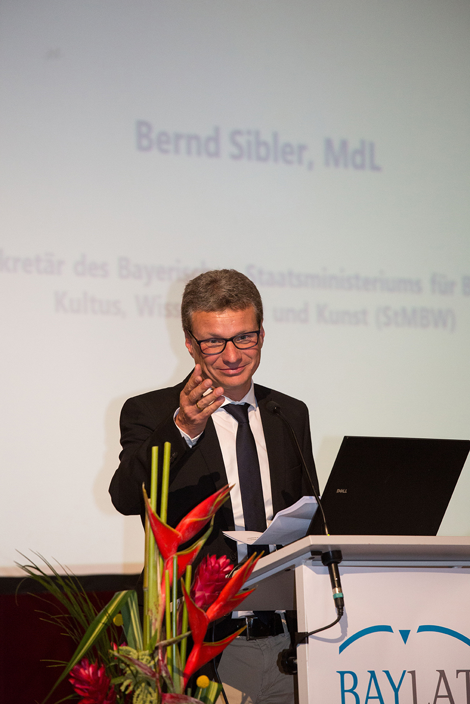 10-jähriges BAYLAT-Jubiläum - Staatssekretär Bernd Sibler, Bayerisches Staatsministerium für Bildung und Kultus, Wissenschaft und Kunst (StMBW) (Bild: Georg Pöhlein)