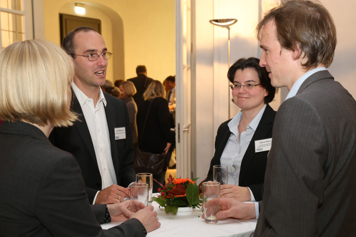 Empfang für neuberufene Professorinnen und Professoren an der Friedrich-Alexander-Universität Erlangen-Nürnberg (FAU) am 2. November 2017 in der Orangerie in Erlangen. (Bild: FAU/Kurt Fuchs)