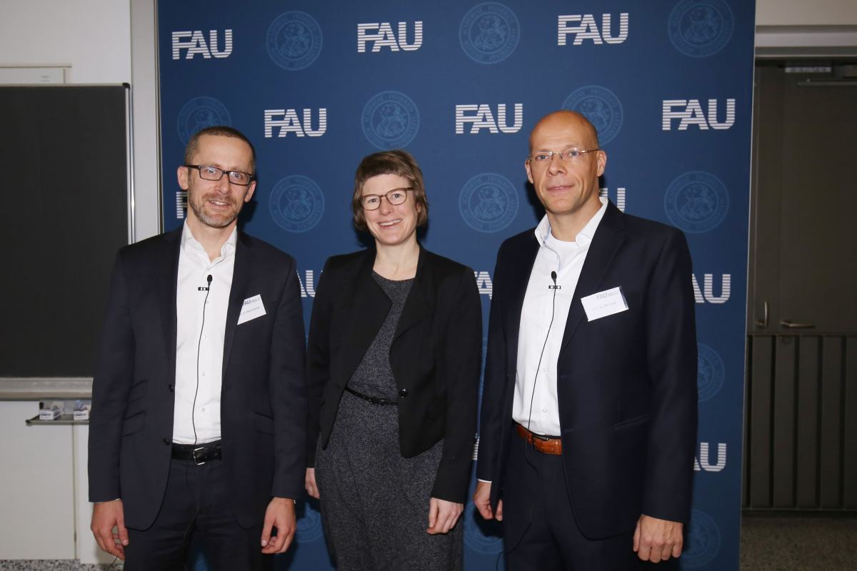 Im Jahr 2018 wird die FAU 275 Jahre alt. Ihr Jubiläumsjahr beginnt die Universität mit einem wissenschaftlichen Symposium zum Thema „Future of Research – Research of the Future“. Der Fokus ist fachübergreifend: FAU-Forscherinnen und Forscher aller Disziplinen werden gemeinsam mit internationalen Kollegen einen Blick in die Zukunft der Forschung werfen. (Bild: FAU/Kurt Fuchs)