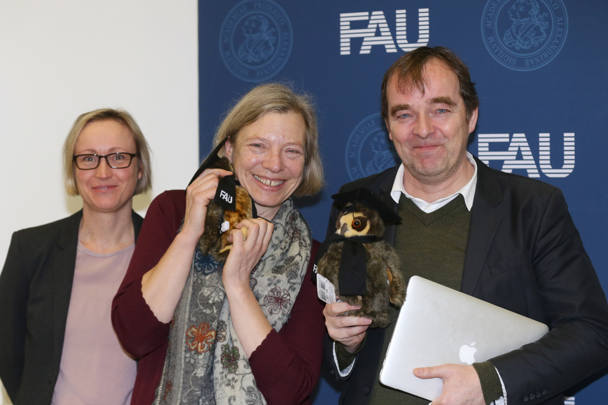 Im Jahr 2018 wird die FAU 275 Jahre alt. Ihr Jubiläumsjahr beginnt die Universität mit einem wissenschaftlichen Symposium zum Thema „Future of Research – Research of the Future“. Der Fokus ist fachübergreifend: FAU-Forscherinnen und Forscher aller Disziplinen werden gemeinsam mit internationalen Kollegen einen Blick in die Zukunft der Forschung werfen. (Bild: FAU/Kurt Fuchs)