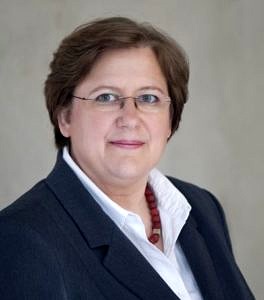 Portraitfoto von Prof. Dr. Beate Rudolf.