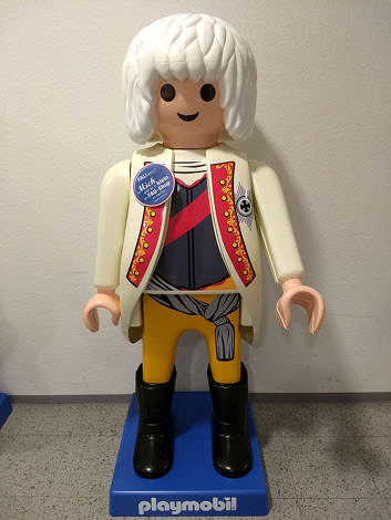 Bild Playmobil-Maennchen-gross aufrufen