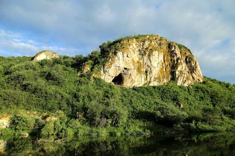 Chagyrskaya-Höhle