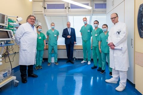 Zum Artikel "Coronavirus: Weitere Intensivplätze am Uniklinikum geschaffen"