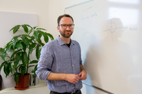 Zum Artikel "Neu an der Uni: Prof. Dr. Tobias Reichenbach"
