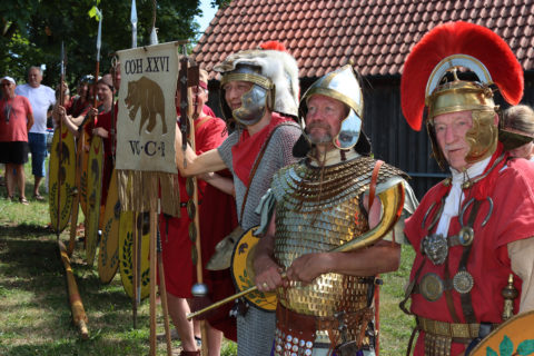 Die Reenactment-Gruppe Cohors XXVI Vol.C.R. (Bild: FAU/Mathias Orgeldinger)