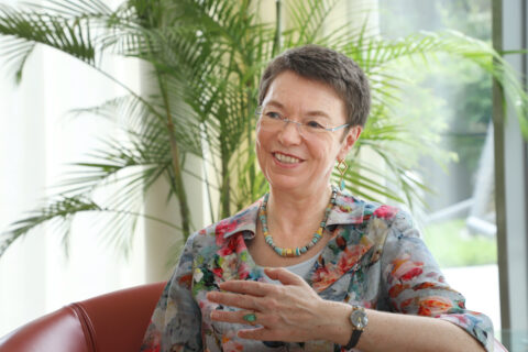 Zum Artikel "Deutsche Botschafterin in China: FAU-Alumna Dr. Patricia Flor im Interview"