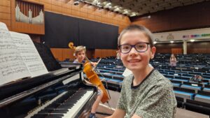 Victor Breimesser at the piano