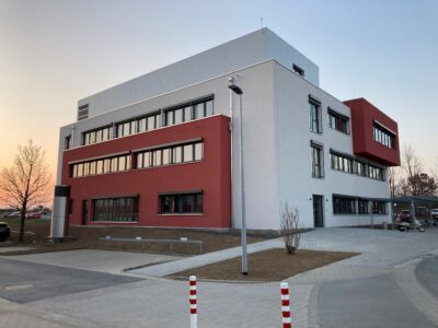 Fakultätsgebäude des Medizincampus Oberfranken in Bayreuth.