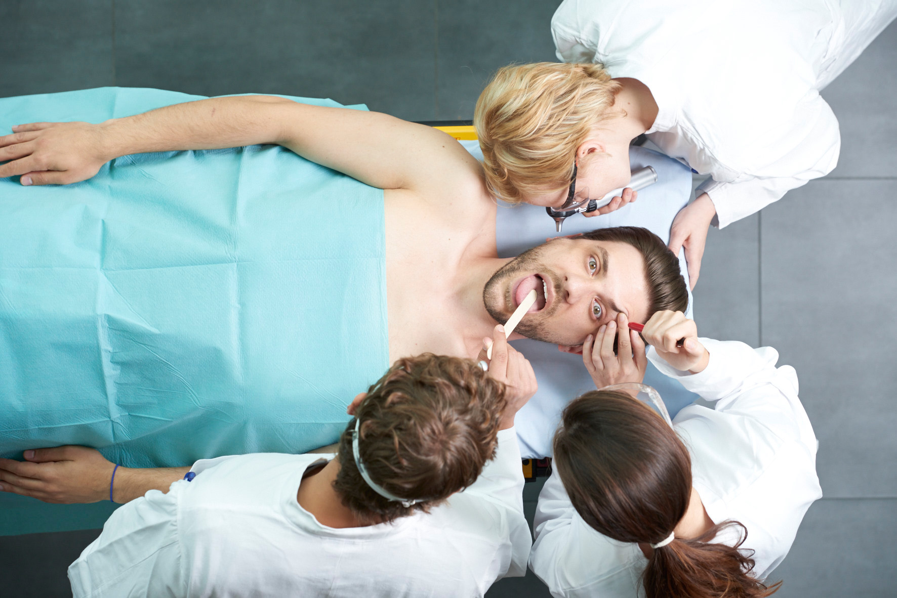 Wie sehr uns unsere Sinne im täglichen Leben unterstützen, merken wir häufig erst, wenn einer davon ausfällt. (Bild: FAU/David Harfiel)