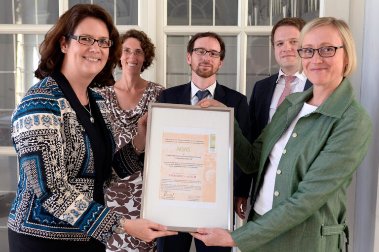 FAU erhält Systemakkreditierung