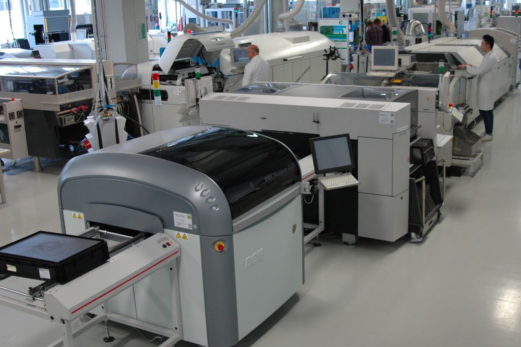 SMT-Linie Forschungsbereich Elektronikproduktion