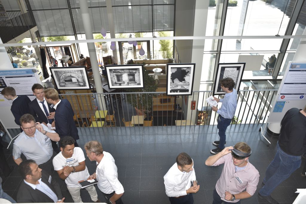 Jedes Jahr werden an der Innovation Research Lab Exhibition innovative Projekte vorgestellt. (Bild: FAU/Christina Dworak)