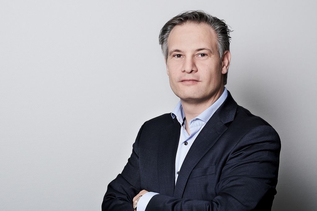 Alexander Schmidt leitet seit April 2017 das Berufsbildungswerk „Bezirk Mittelfranken – Hören, Sprache, Lernen“ und war von 2010 bis 2012 Student des Masters in Organisations- und Personalentwicklung. (Bild: Michael Zimmermann)