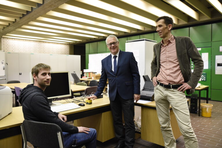 Papierlos und zentral gesteuert