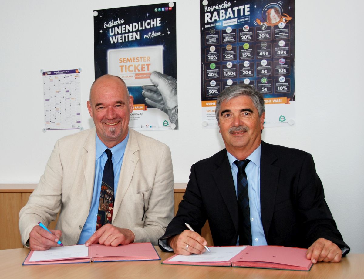 Vertragsunterzeichnung