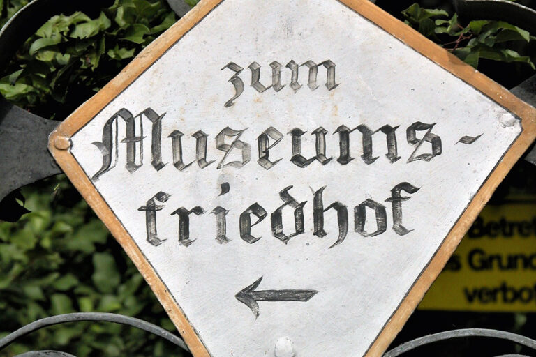 Lachen wider den Tod