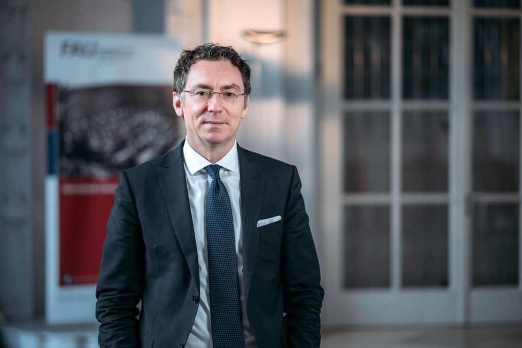 Porträt Prof. Dr. Christoph Safferling