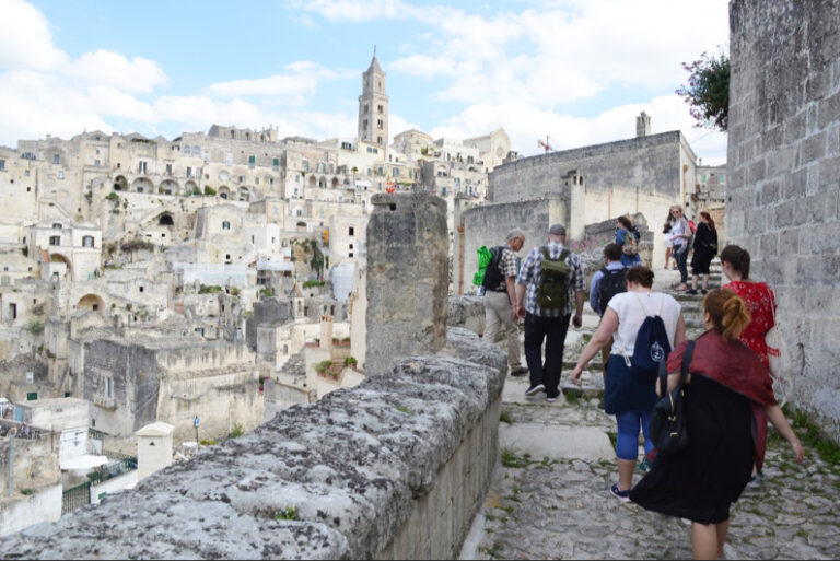 Spannende Ausflüge und Exkursionen für Studierende und Geschichtsinteressierte