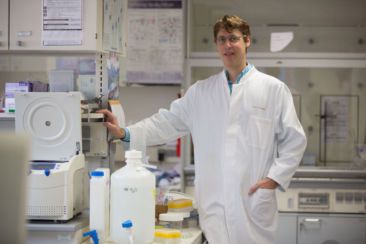 Prof. Dr. David Vöhringer