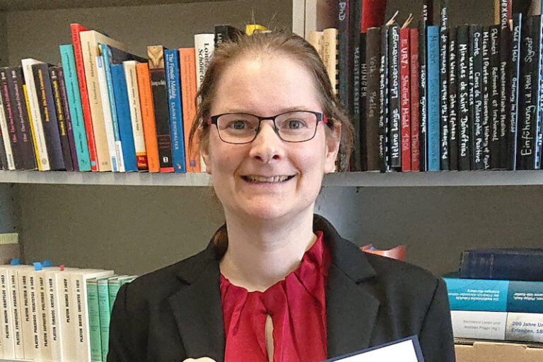 SWR: Medizinhistorikerin über Hebammen: Abtreibungen und das Gebären unehelicher Kinder waren verboten