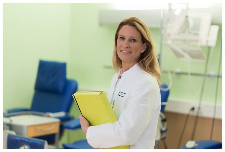 Maskenekzem durch richtige Pflege vorbeugen