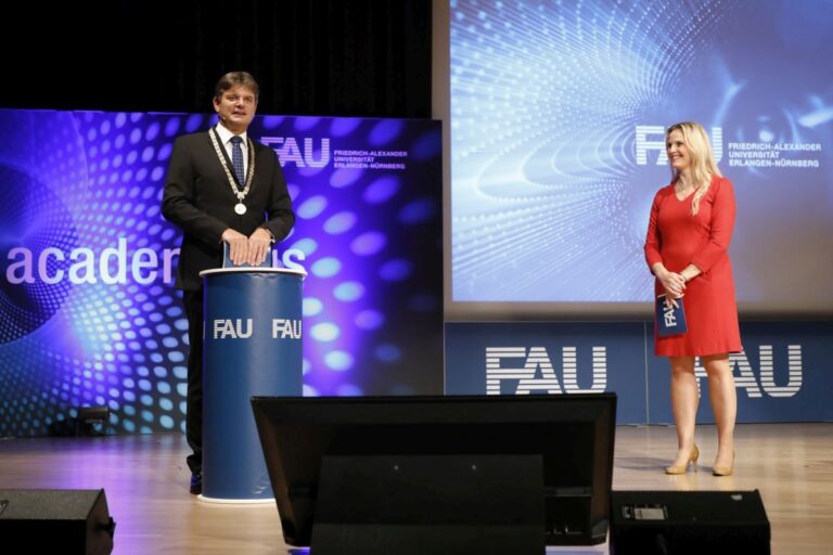 FAU feiert 277. Jubiläum