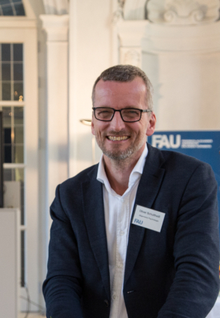 Betreutes Fühlen: Prof. Dr. Oliver Schultheiss über das Hormon Testosteron