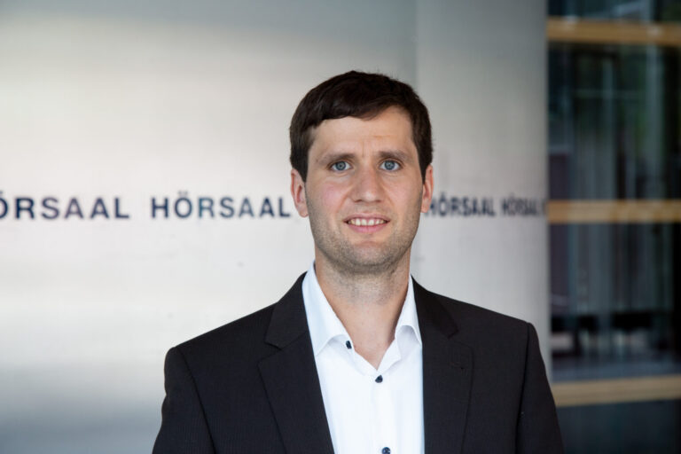 Neu an der Uni: Prof. Dr. Mathias Kraus