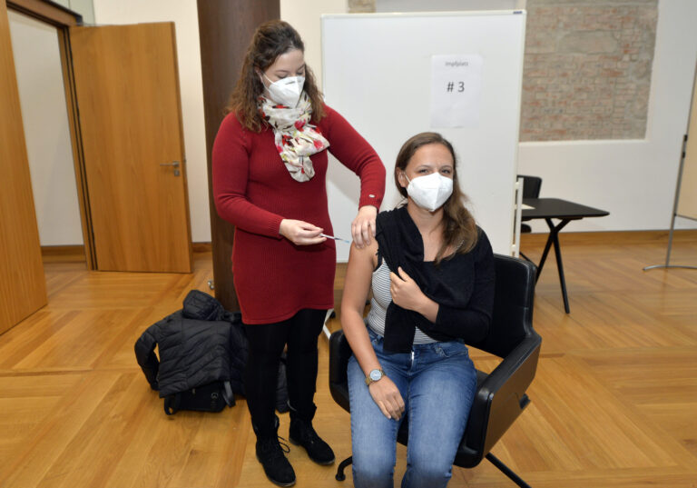 Booster-Aktion an der FAU