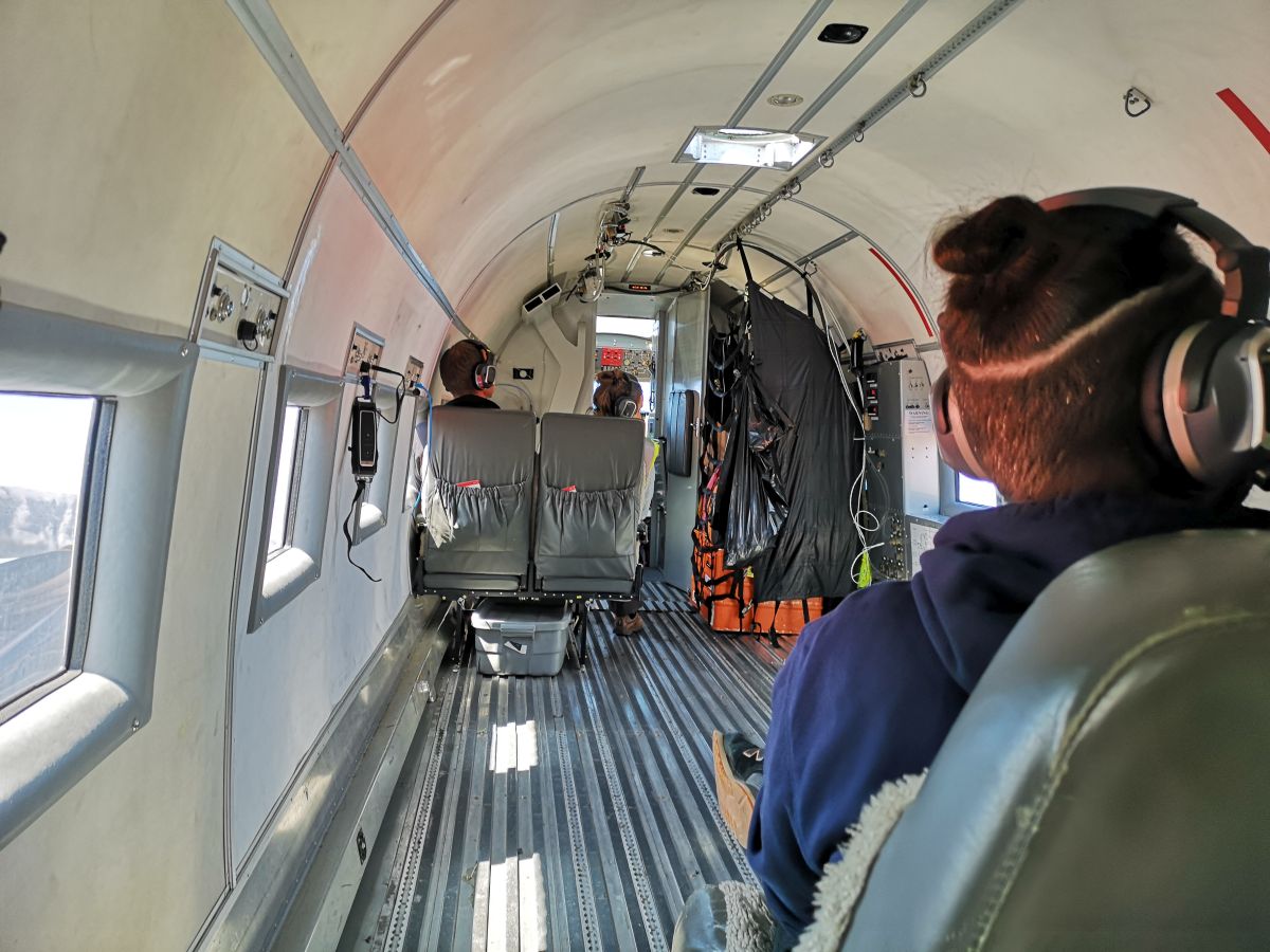 Foto vom inneren des Flugzeugs.