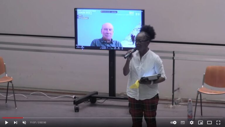 Video Podiumsdiskussion: Klimawandel, Biodiversitätskrise und Gesellschaft