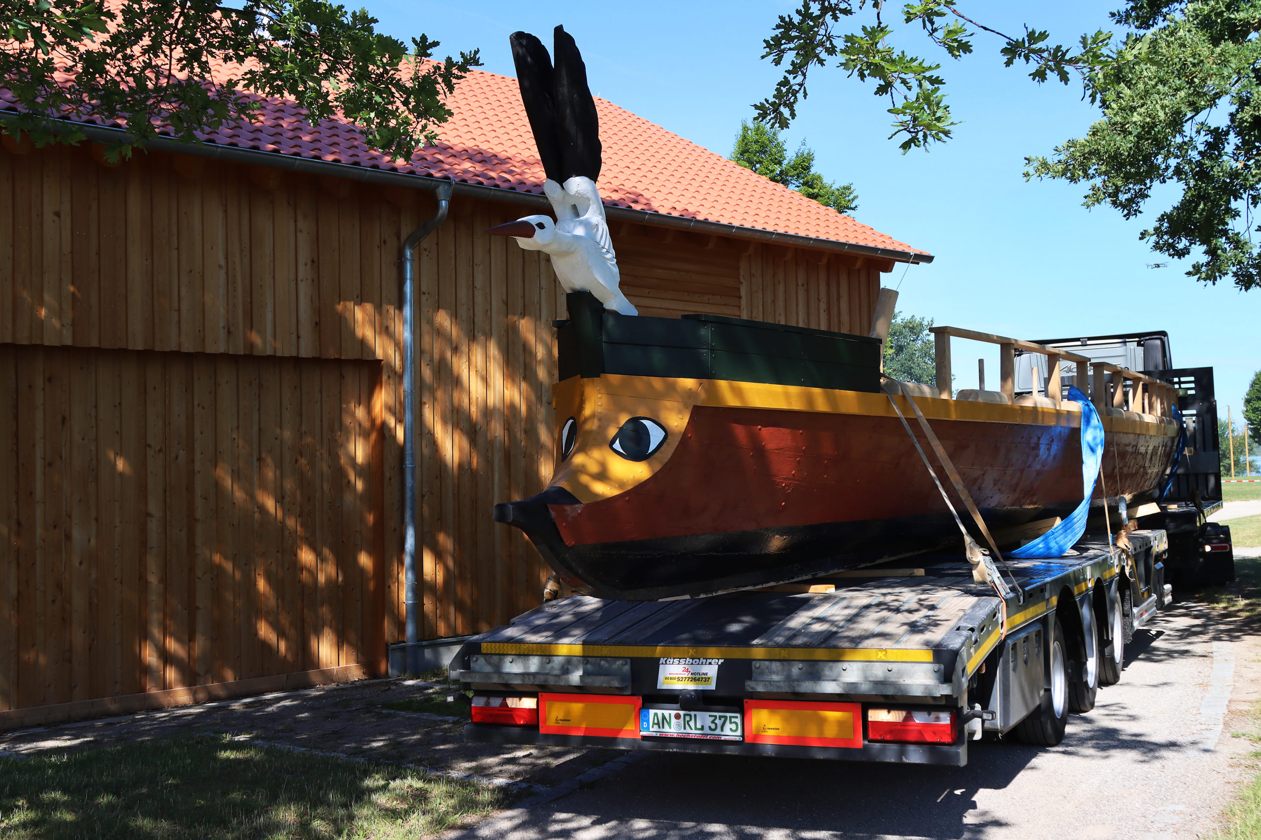 Römerboot auf Hänger