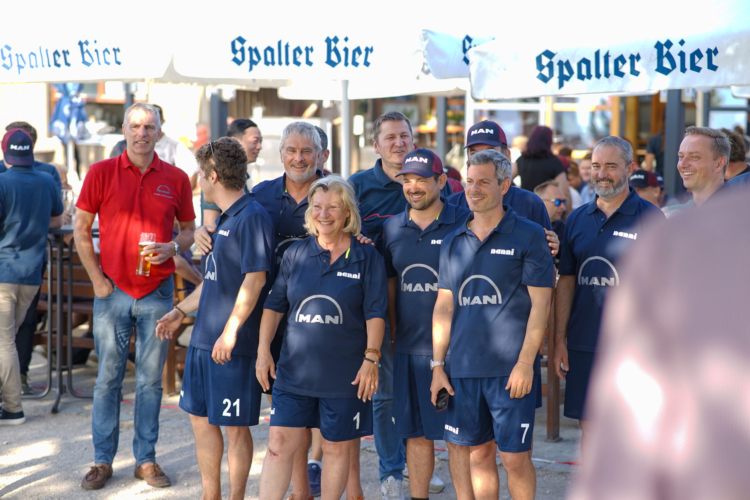 FAU-Römerboot: Besuch von MAN