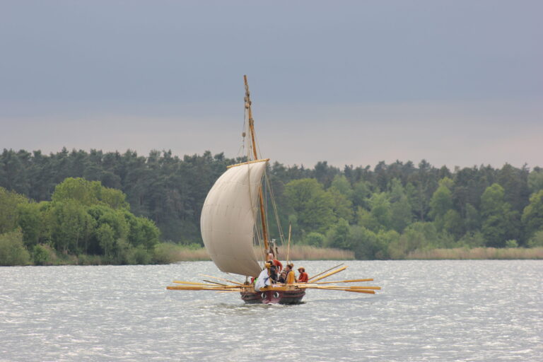 FAU-Römerboot: Rudern, um etwas über sich zu lernen