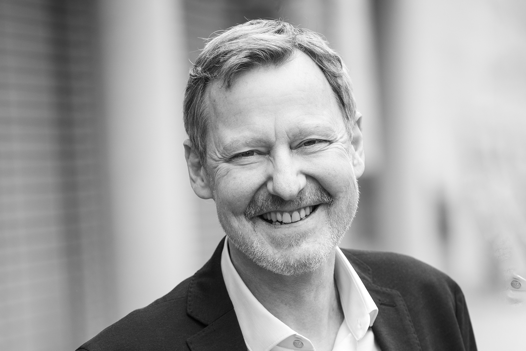 Prof. Dr. Michael Krennerich (schwarz-weiß-Foto)